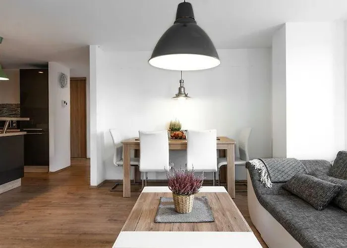 Old Town Luxury In Heart Of Апартаменты Братислава