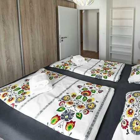 Old Town Luxury In Heart Of *